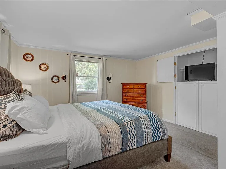 126 White Oak Dr — Photo 25