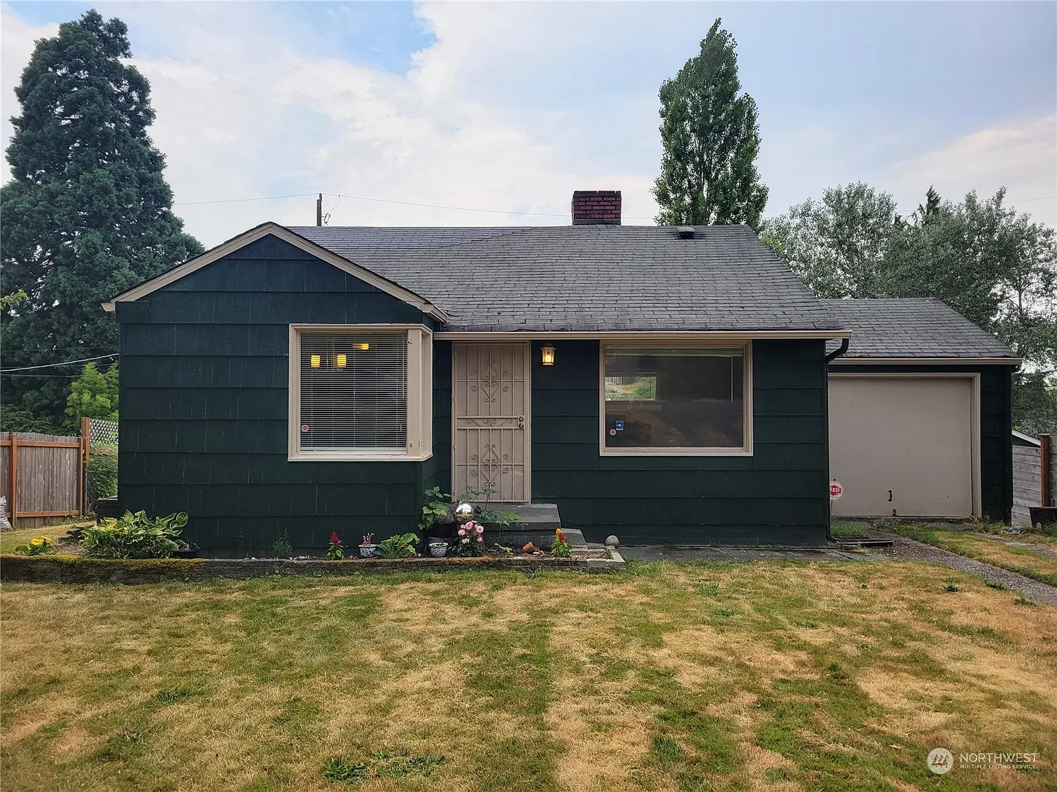 11029 Parkview Avenue S photo 1