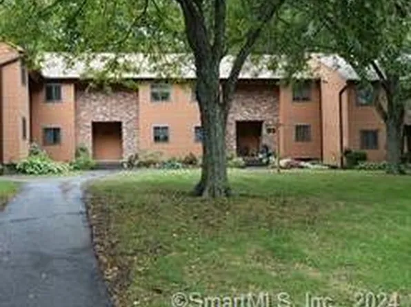 150 Burritt Street #2G, Southington, CT 06479