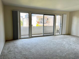 373 Euclid Ave #303, Oakland, CA 94610