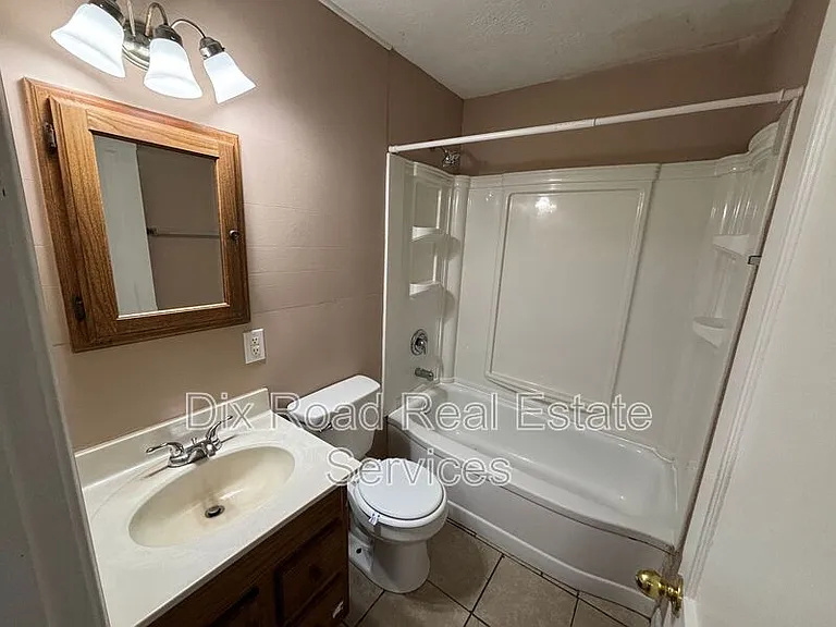 1110 Ellen Dr — Photo 16