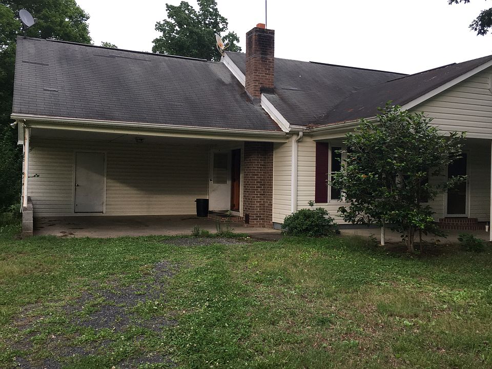 1st image of 2713 S Walcott St
