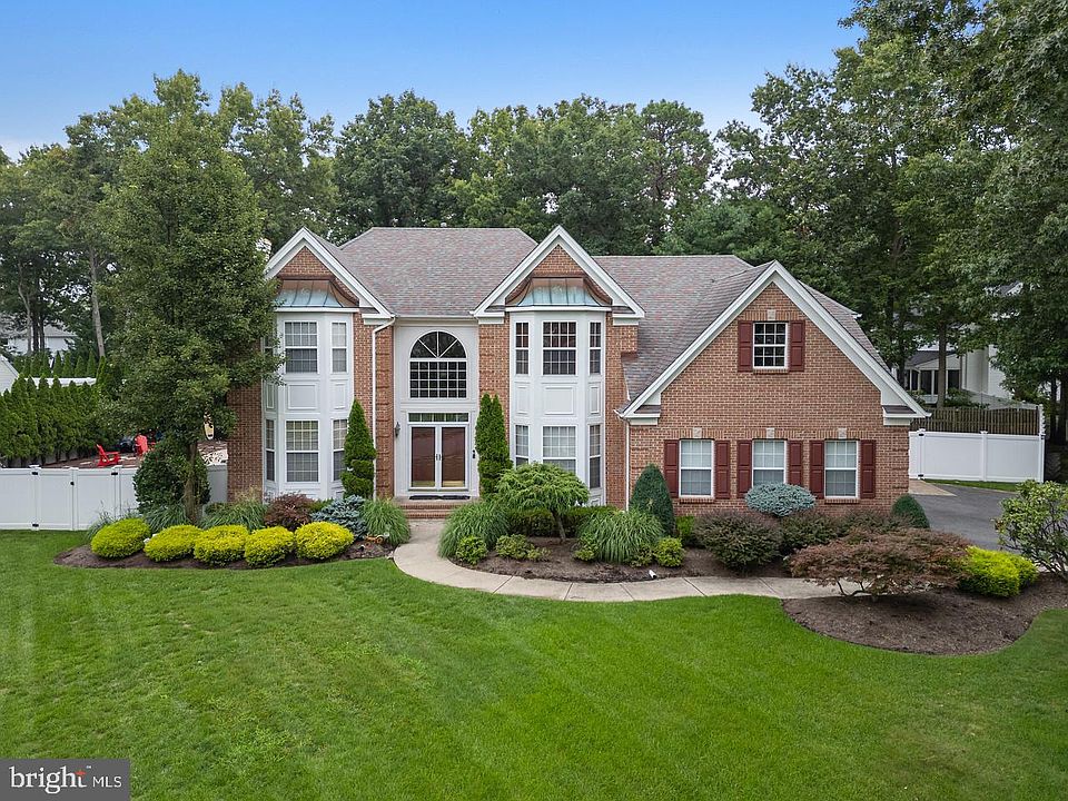 1st image of 1295 Indian Hill Rd