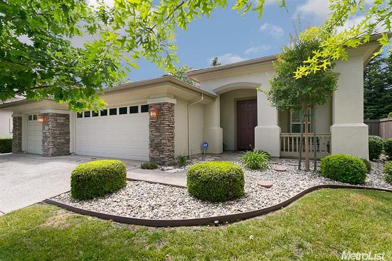 120 Orrington Cir photo 1