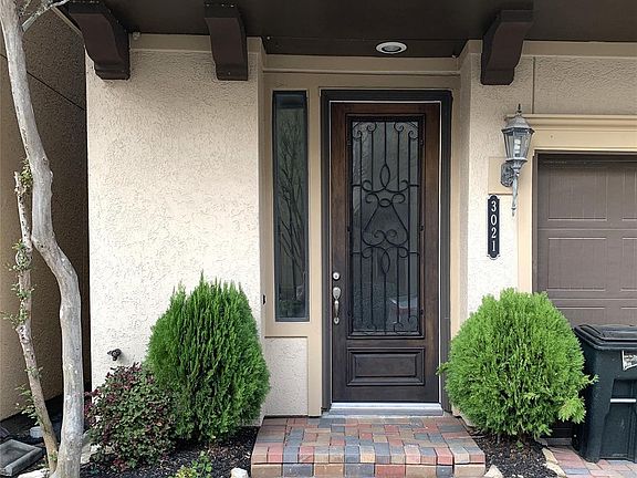 3rd image of 3021 Kisling St