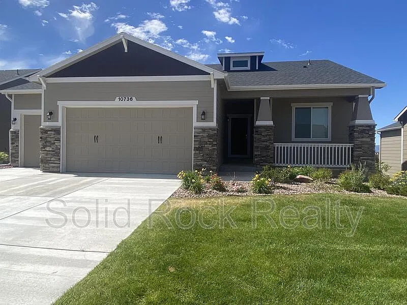 10736 Hidden Brook Cir