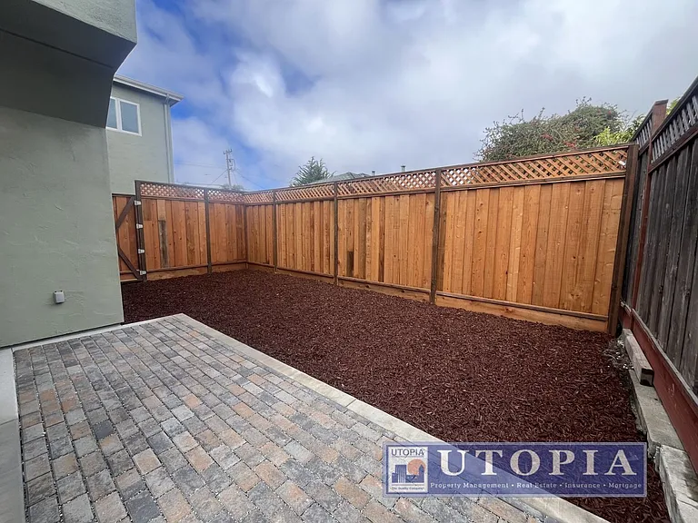 528 Dufour St #A — Photo 23