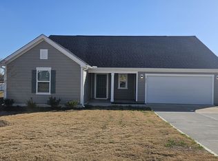 201 Putnam St, Fuquay Varina, NC 27526