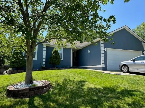 21317 E 51st St S, Blue Springs, MO 64015