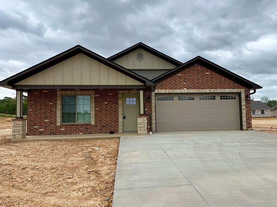 1st image of 122 Blue Star Ln