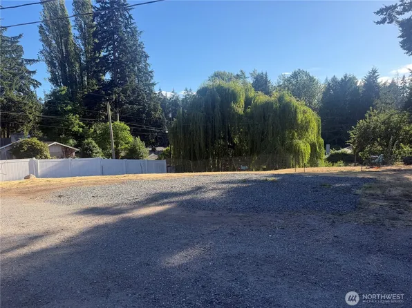 8729 236th Street SW, Edmonds, WA 98026