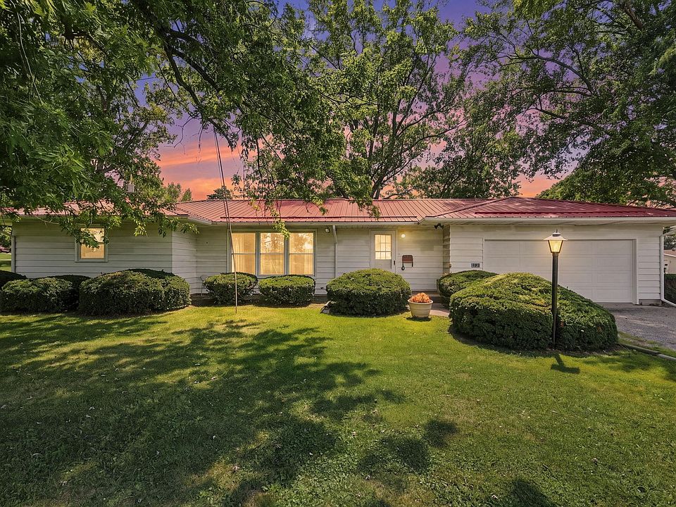 1st image of 302 Carroll Rd