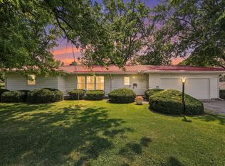 302 Carroll Rd, South Whitley, IN 46787
