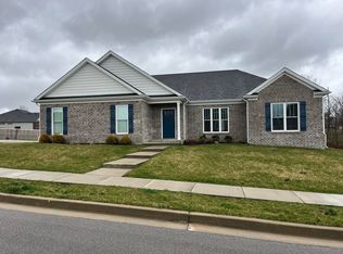 124 Coachman Pl, Georgetown, KY 40324