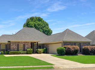 214 Calhoun Dr, Madison, MS 39110