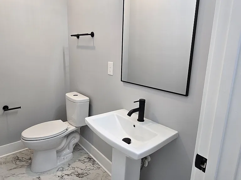 5058 Shattalon Dr — Photo 15