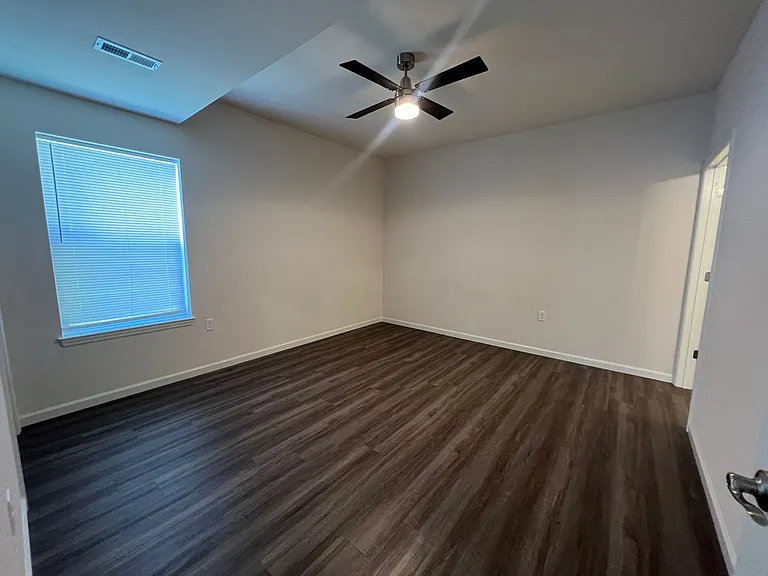 1439 Park West Ct #102 — Photo 9