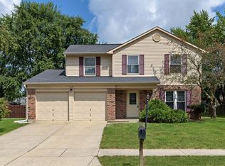 7822 Ashton Pl, Fishers, IN 46038
