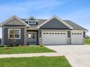 Melbourne C Plan, Founders Grove, Ely, IA 52227