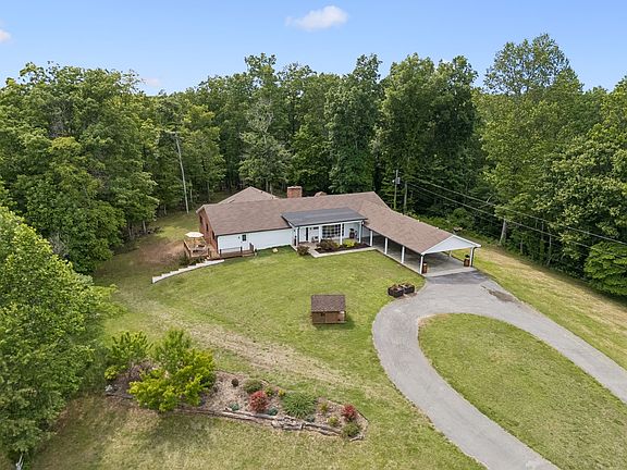42nd image of 6045 Green Rd