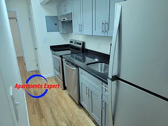 Rented by Jerry F Leazer LREB