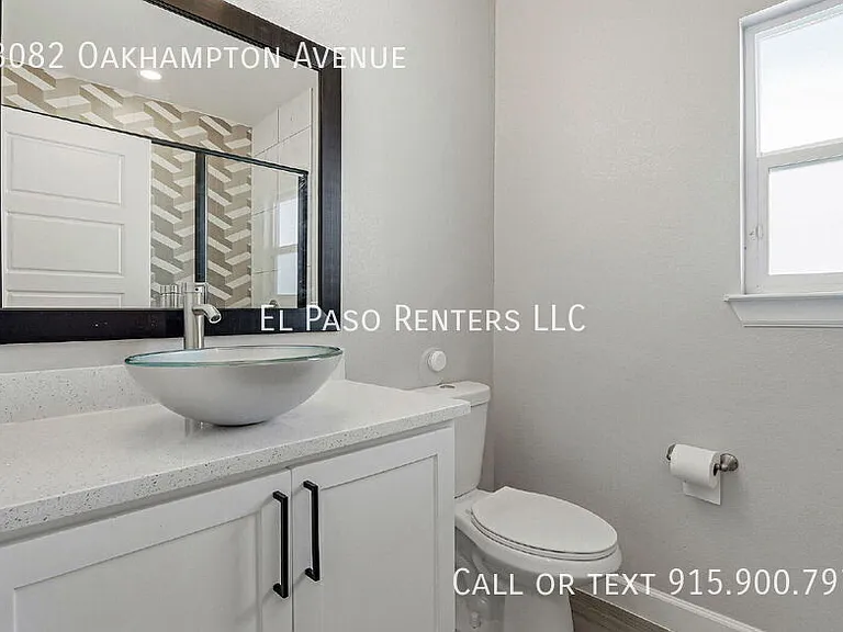 13082 Oakhampton Ave — Photo 6