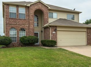 1205 Riverside Rd, Roanoke, TX 76262