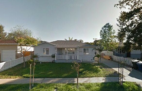 1st image of 820 Goldenrod St