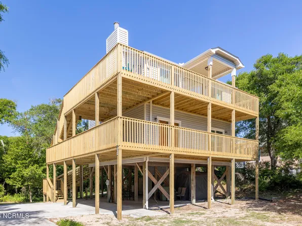 111 Indigo Drive, Emerald Isle, NC 28594