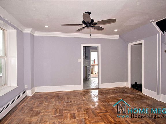 4th image of 231 Quincy Ave