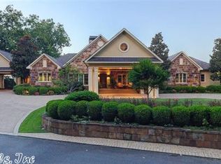 804 Long Island Dr, Hot Springs, AR 71913