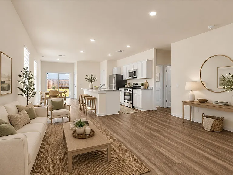 18669 Shauna Danielle Dr — Photo 5