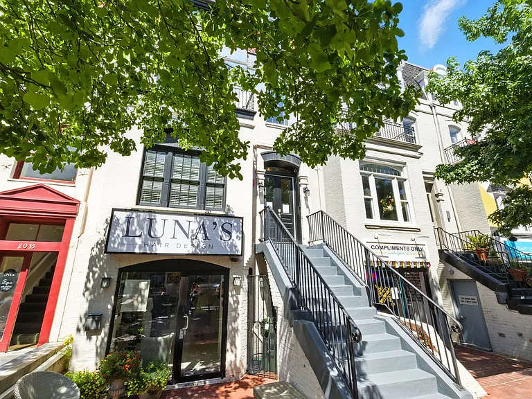 2033 P St NW — Photo 17