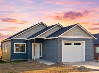 512 SW 6th St LOT 4, Metolius, OR 97741