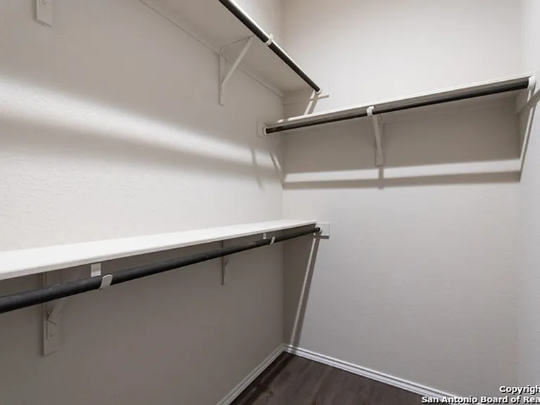 601 Ashers Pl — Photo 12