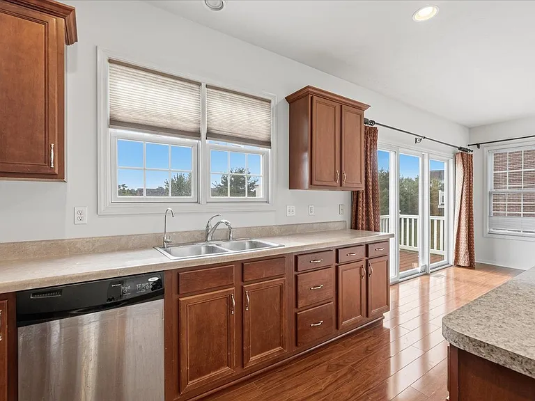 340 Marshall Heights Dr #2700 — Photo 8