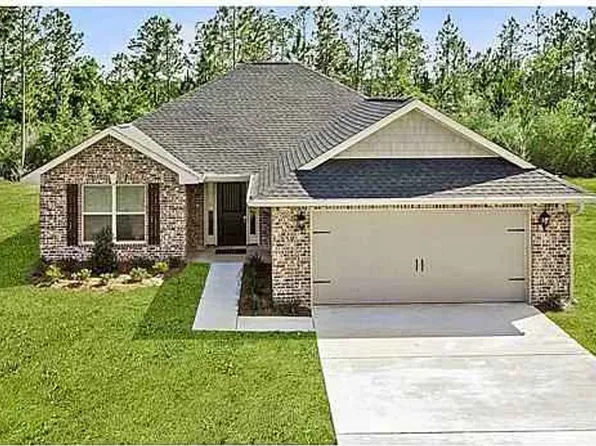 21619 Briar Cliff Dr, Saucier, MS 39574