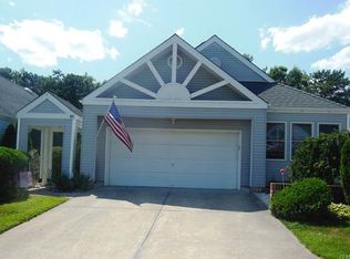92 Deerfield Dr, Manahawkin, NJ