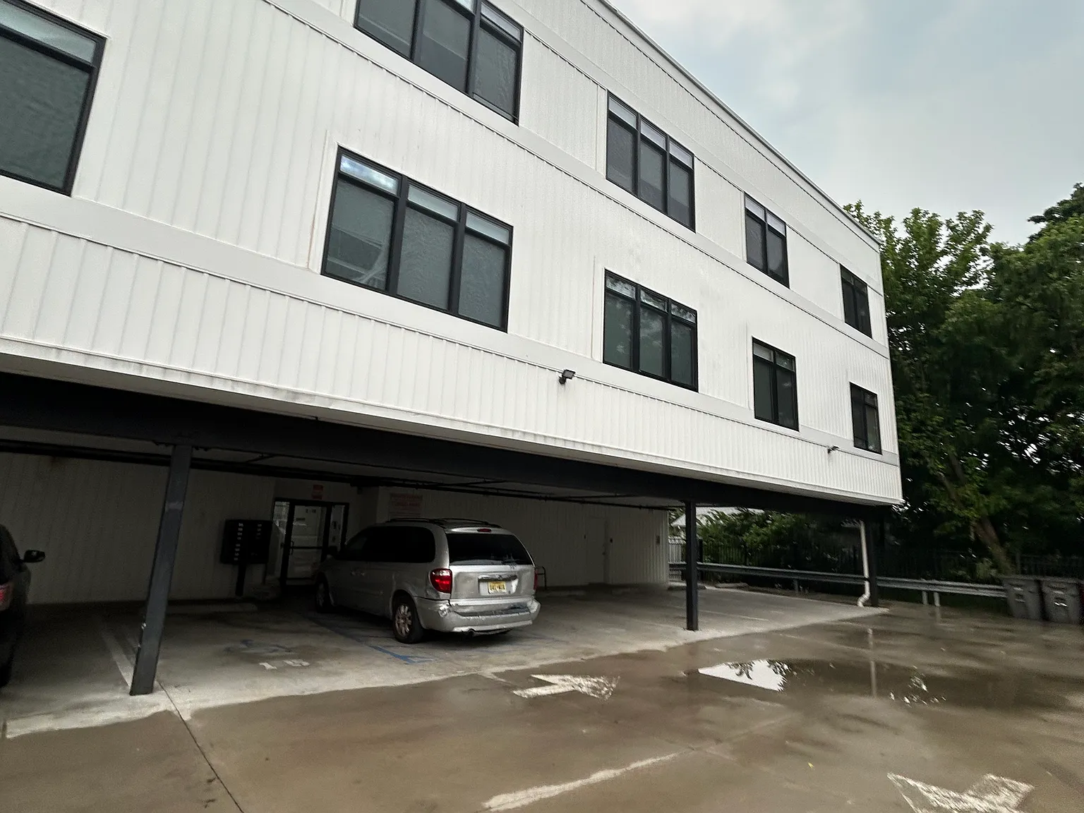 1 bed, $1,800 — Photo 1