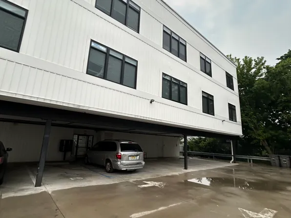 22-28 Arlington St, Paterson, NJ 07522