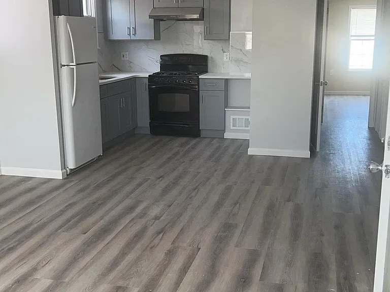 9431 Kirkwood Rd #2 — Photo 8