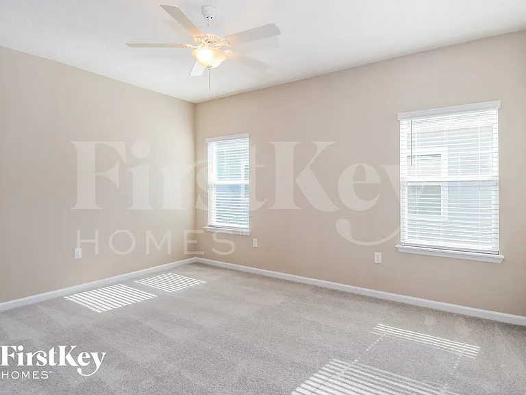 385 Stone Arbor Ln — Photo 7