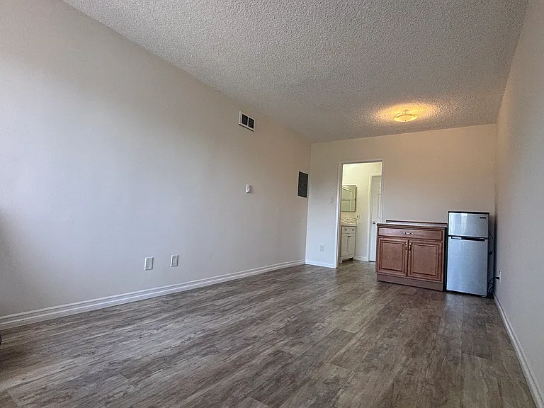 5011 Sawtelle Blvd #6 — Photo 7