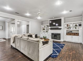 14 Lillis Park Cir, Denison, TX 75020