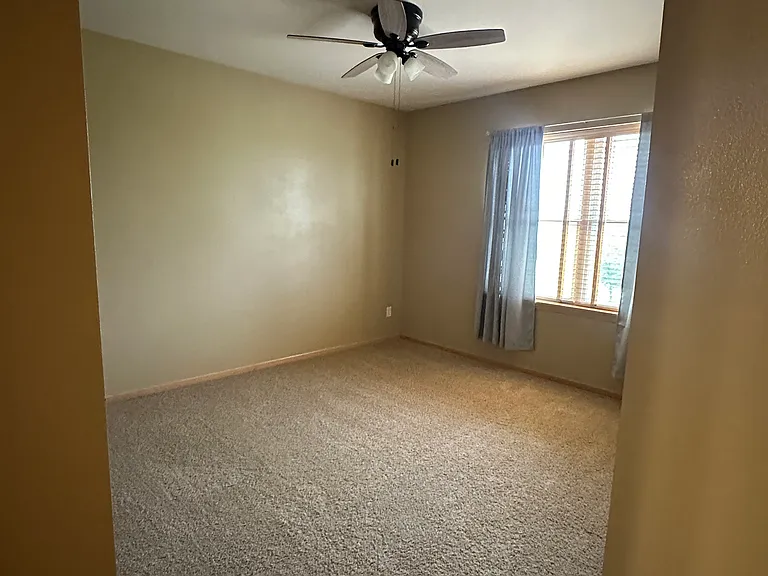 1092 Walnut Ave #210 — Photo 6