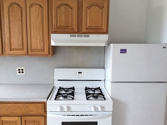 3rd image of 66 Garfield Pl APT 3R