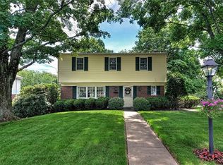 8756 Breezewood Dr, Pittsburgh, PA