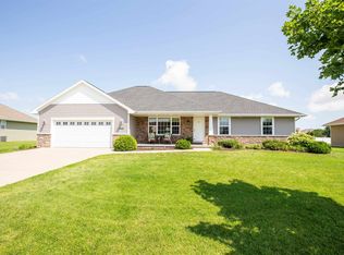 1902 Sandy Springs Rd, De Pere, WI 54115