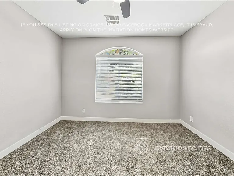 8121 Indigo Gully Ct — Photo 12