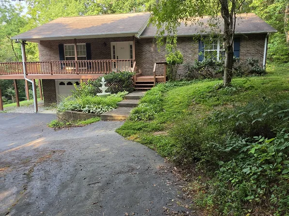 3115 Dogwood Ln, Cookeville, TN 38506